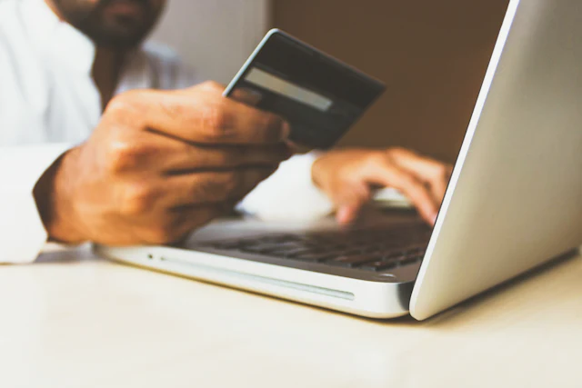 America's $1.28 Trillion Credit Card Crisis